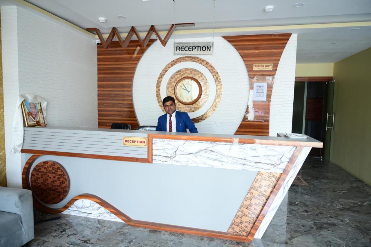 Hotel Gm International Bodh Gaya Extérieur photo